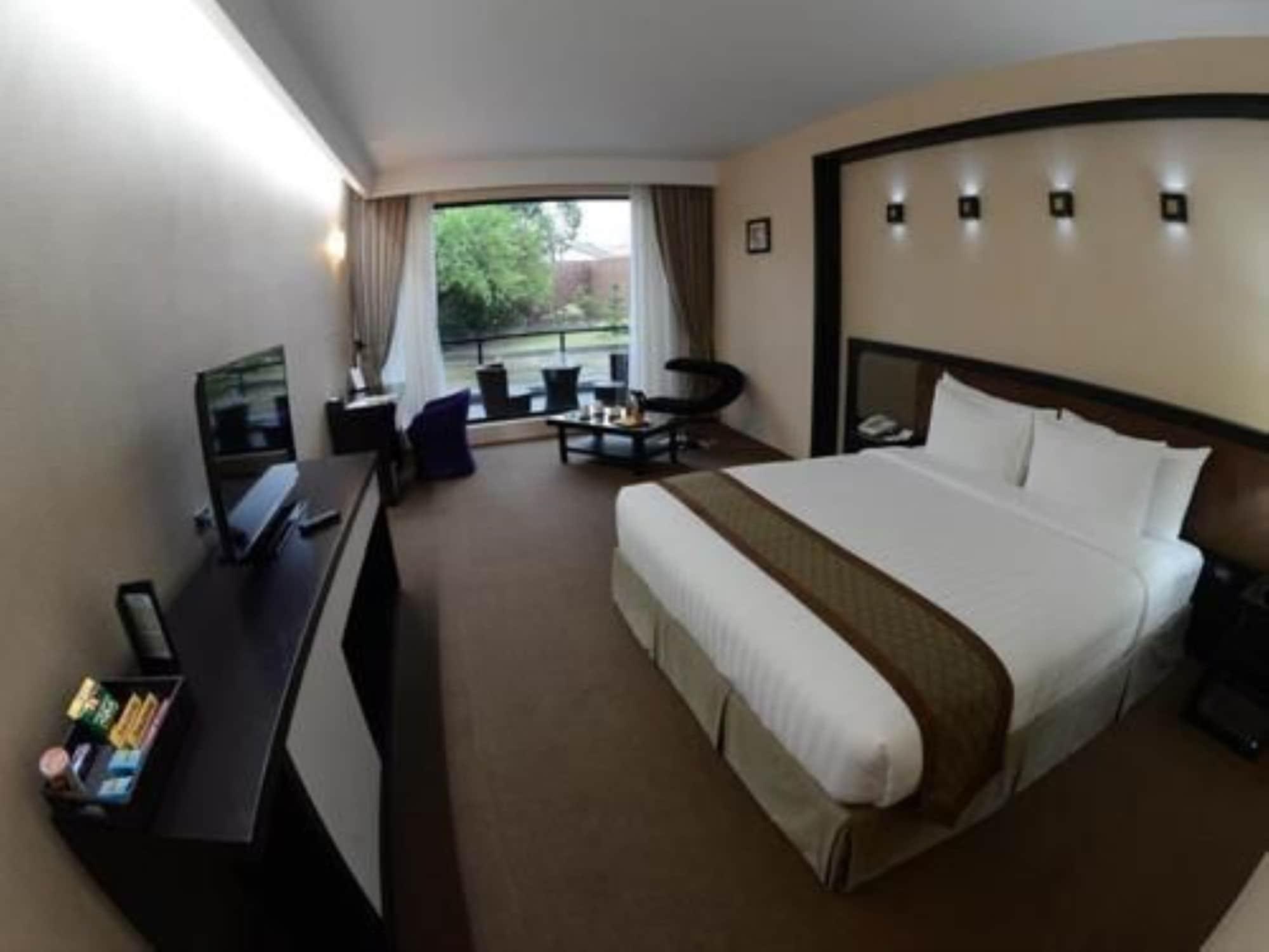 Avenue 64 Hotel Yangon Eksteriør bilde