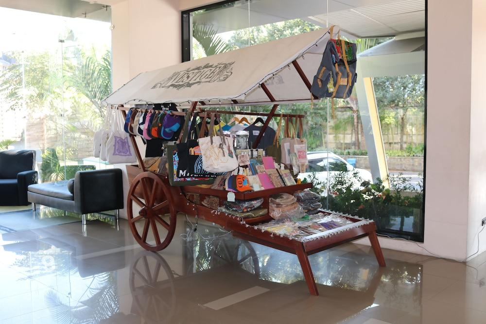 Avenue 64 Hotel Yangon Eksteriør bilde